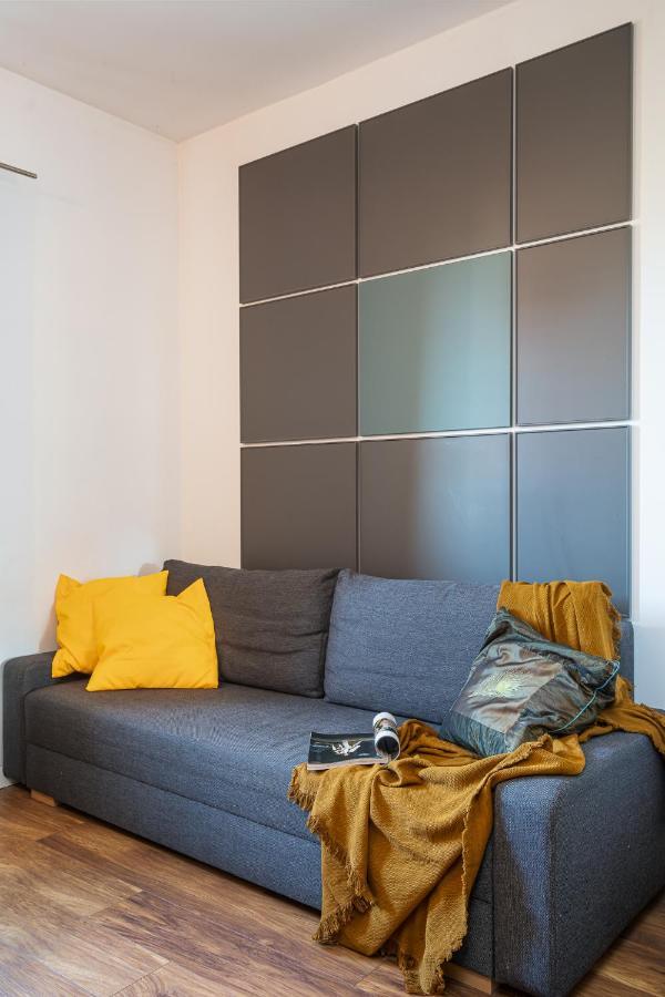Solny Square Aparthotel Wrocław Eksteriør billede
