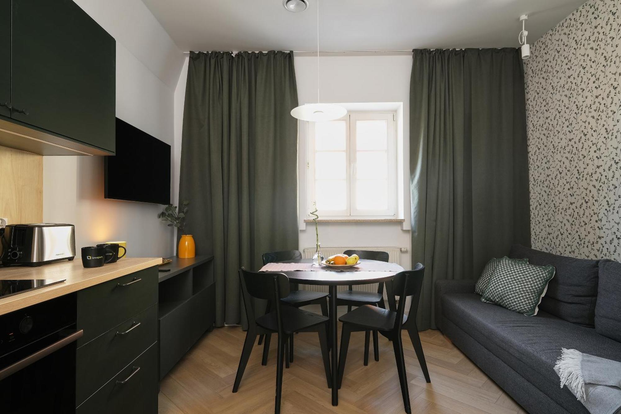 Solny Square Aparthotel Wrocław Eksteriør billede