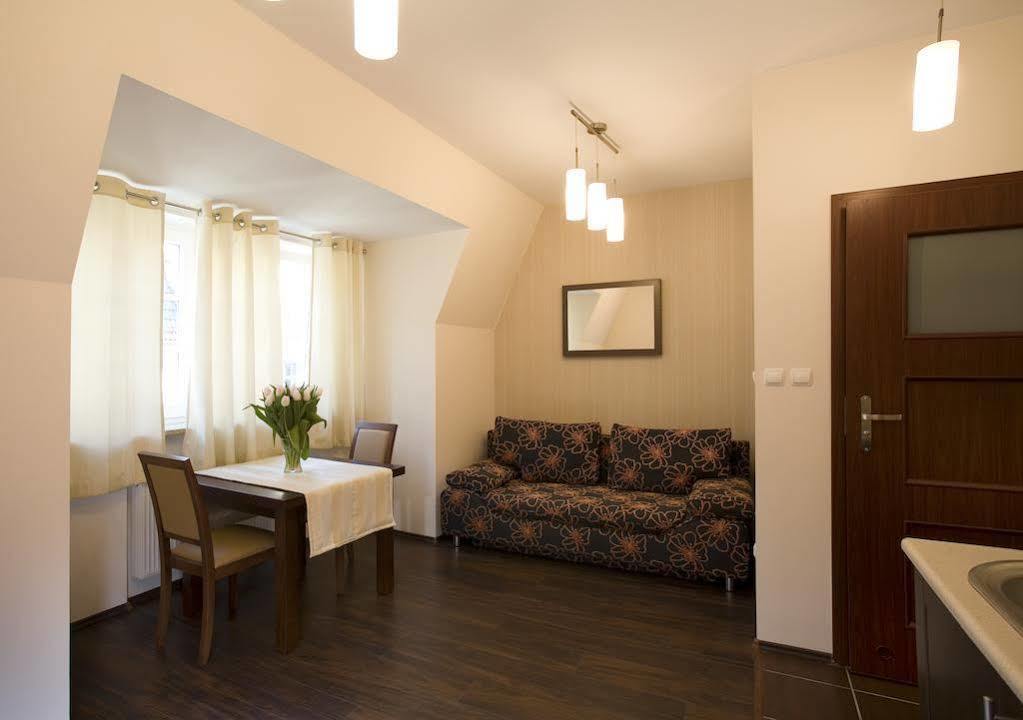 Solny Square Aparthotel Wrocław Eksteriør billede
