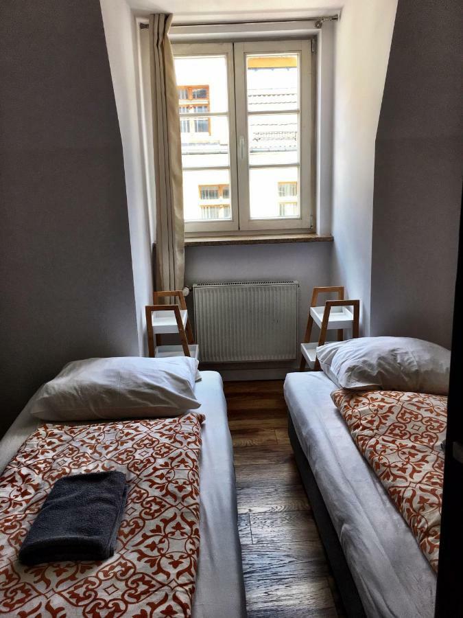 Solny Square Aparthotel Wrocław Eksteriør billede