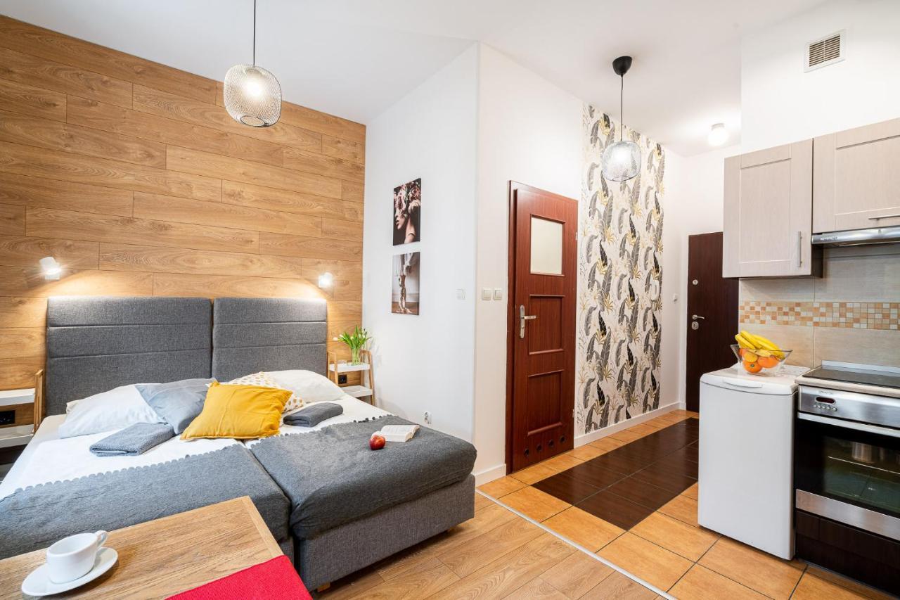 Solny Square Aparthotel Wrocław Eksteriør billede